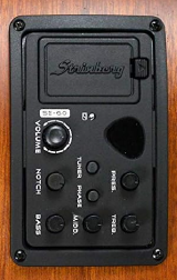 VIOLAO ELETROACUSTICO NYLON STRINBERG SC200C CANHOTO NATURAL SATIN